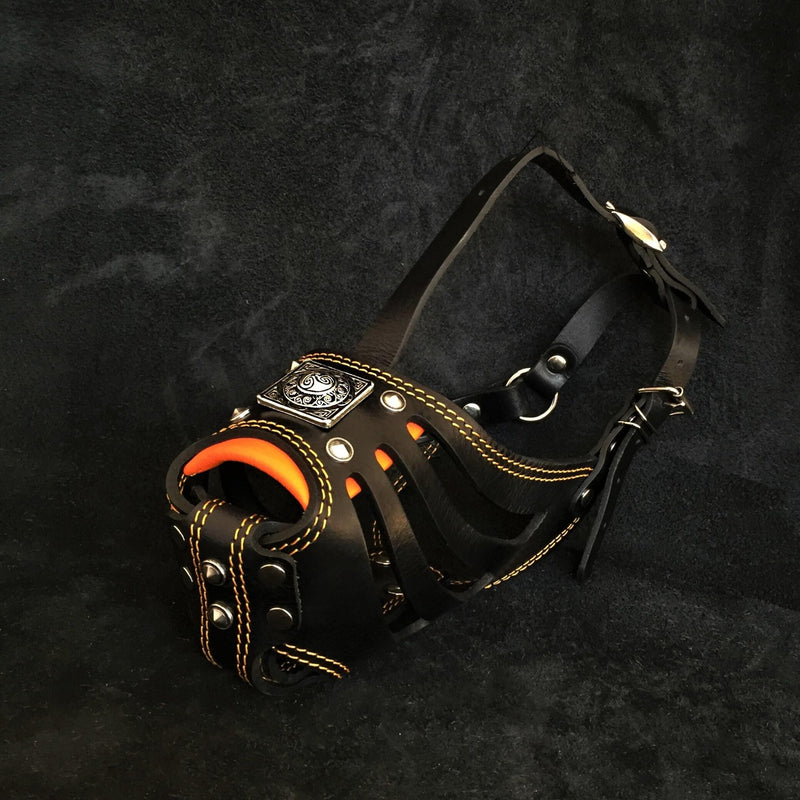 ''Eros'' Basket Muzzle black & orange Muzzles
