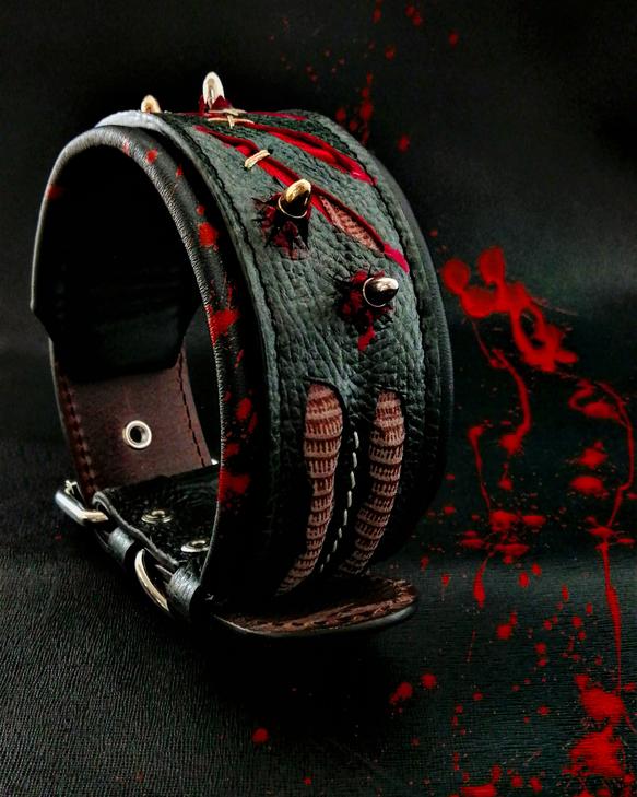 The "Haunted'' collar LIMITED Collars